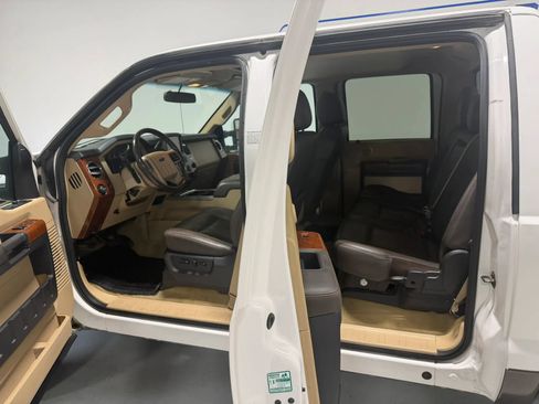 Used 2016 Ford F350 King Ranch AWD/4WD image 11