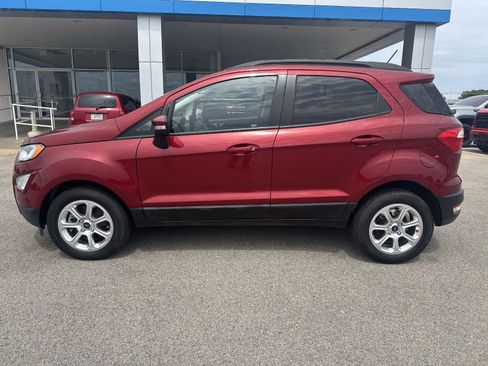 Used 2021 Ford EcoSport SE w/ SE Convenience Package image 2