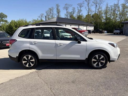 Used 2018 Subaru Forester 2.5i w/ Alloy Wheel Package AWD/4WD image 4