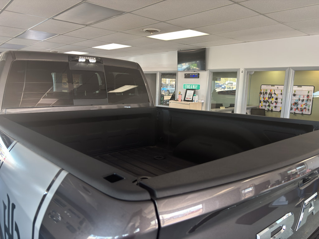 New 2025 RAM 2500 Laramie AWD/4WD image 29