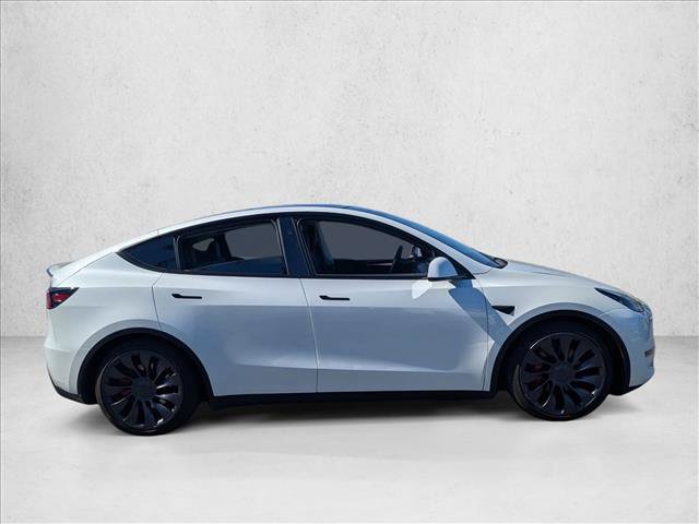 Used 2025 Tesla Model Y Performance AWD/4WD image 4