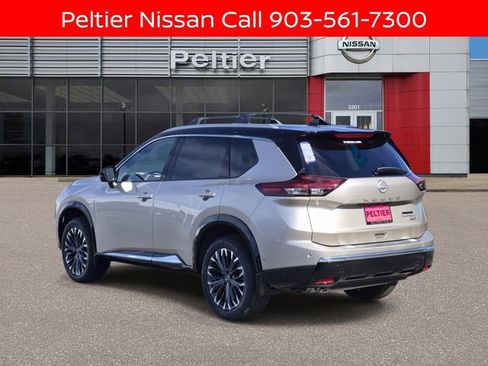 New 2026 Nissan Rogue Platinum w/ Platinum Premium Package image 3