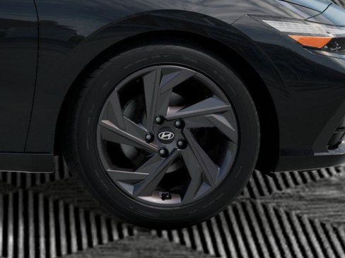 New 2026 Hyundai Elantra Sport image 8