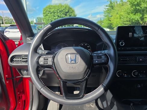 Certified 2025 Honda HR-V Sport image 13