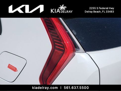 New 2026 Kia Niro LX FWD image 8