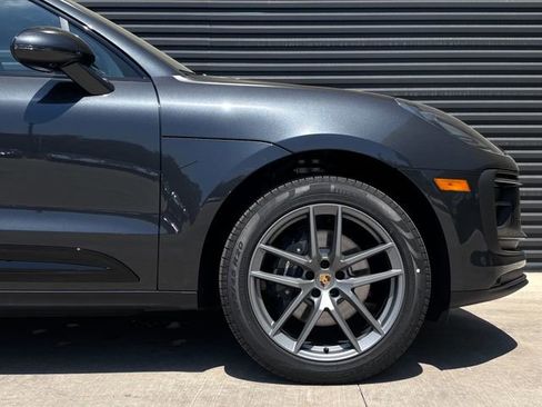 New 2026 Porsche Macan image 11