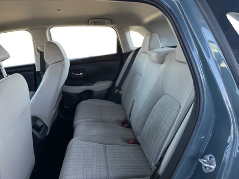 Used 2025 Honda HR-V LX image 11