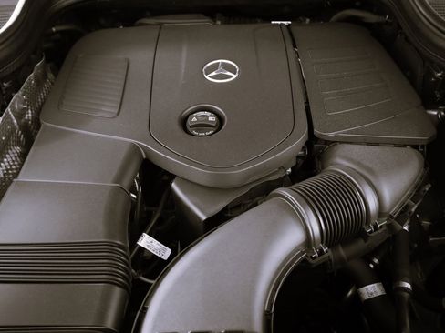 Used 2025 Mercedes-Benz GLE 350 4MATIC image 63