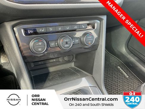 Used 2021 Volkswagen Tiguan SEL image 23