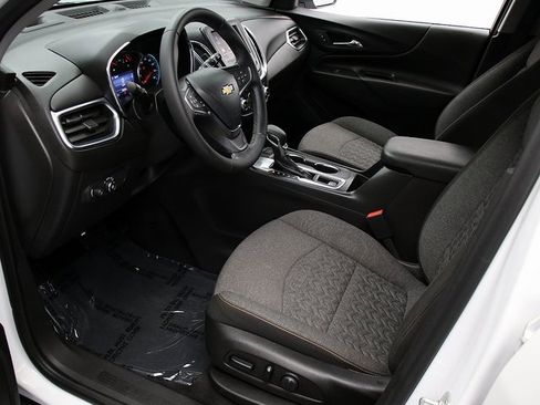 Used 2024 Chevrolet Equinox LT w/ LPO, Floor Liner Package image 10