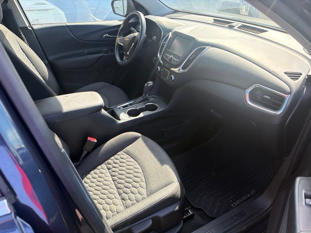 Used 2018 Chevrolet Equinox LT FWD image 5