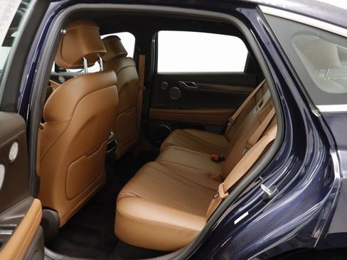 Used 2024 Genesis G80 image 15