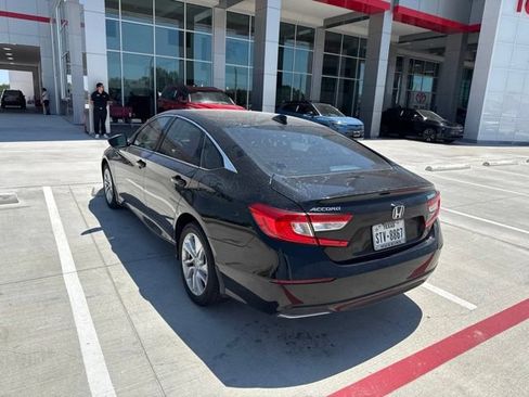 Used 2020 Honda Accord LX image 6