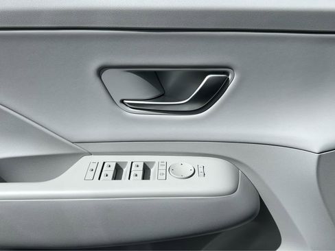 New 2026 Hyundai Kona SEL Premium image 30