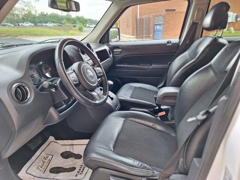 Used 2016 Jeep Patriot Sport w/ Power Value Group image 12