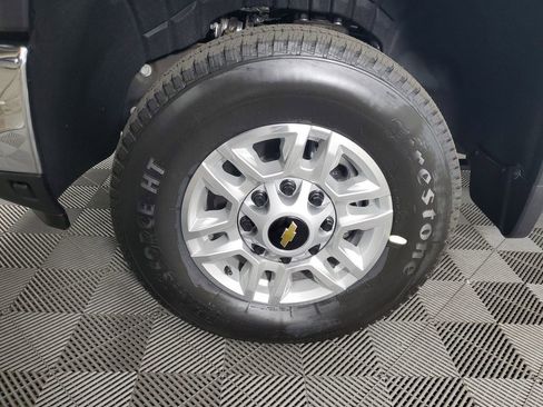 New 2026 Chevrolet Silverado 2500 LT image 13