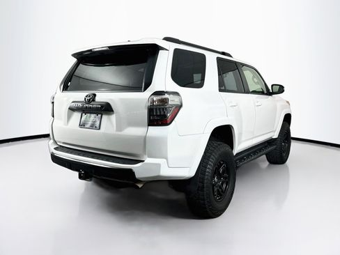 Used 2019 Toyota 4Runner TRD Off-Road Premium AWD/4WD image 9