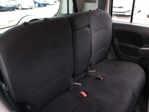 Used 2011 Nissan Cube 1.8 S w/ Interior Designer Pkg FWD image 14