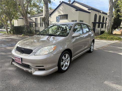 Used 2003 Toyota Matrix XRS FWD image 1