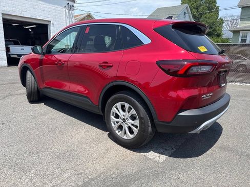 Used 2023 Ford Escape Active w/ Tech Pack #1 AWD/4WD image 5