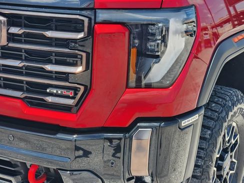 Used 2024 GMC Sierra 2500 AT4X AWD/4WD image 6