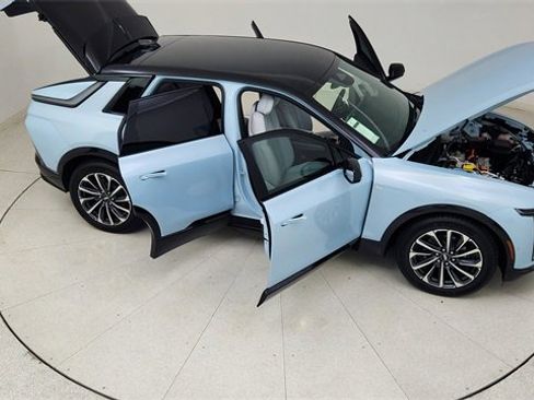 Used 2025 Cadillac Lyriq Sport image 84