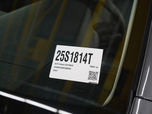 Used 2019 Subaru Outback 2.5i Limited w/ Popular Package #2 image 25