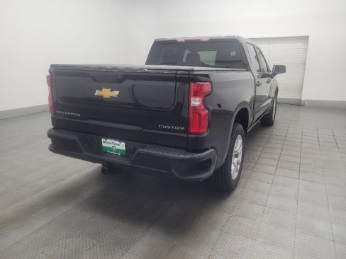 Used 2022 Chevrolet Silverado 1500 Custom w/ Safety Confidence Package RWD image 9