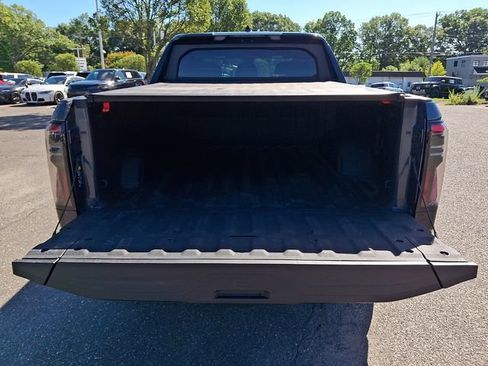 Used 2025 GMC Sierra EV Denali AWD/4WD image 31