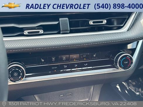 Certified 2026 Chevrolet Equinox LT AWD/4WD image 10