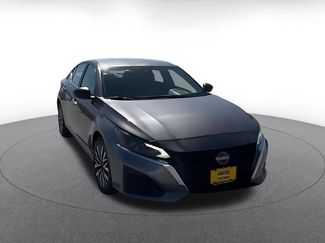 Used 2025 Nissan Altima 2.5 SV FWD video 2