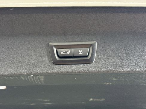 Used 2024 BMW X3 sDrive30i w/ Convenience Package RWD image 31