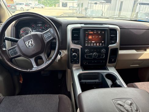 Used 2016 RAM 1500 Big Horn AWD/4WD image 5