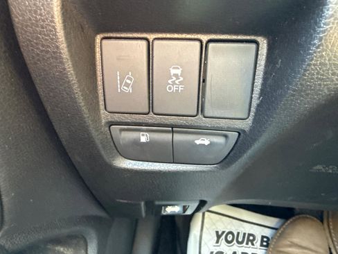 Used 2017 Acura TLX V6 w/ Technology Package FWD image 20