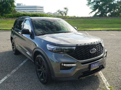 Certified 2022 Ford Explorer ST w/ Equipment Group 401A