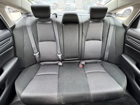 Used 2019 Honda Accord EX image 15