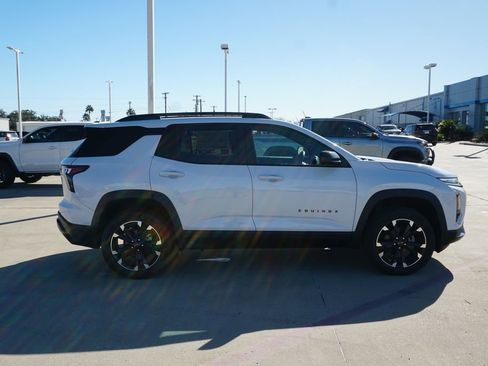 New 2026 Chevrolet Equinox RS w/ Convenience Package III image 4