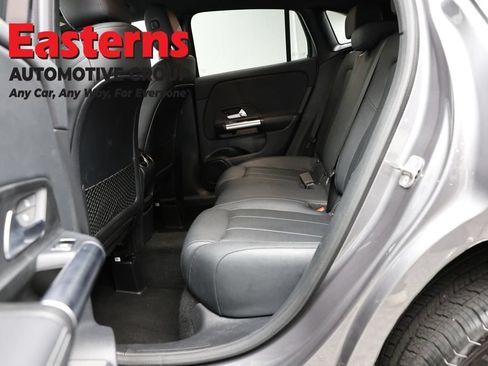 Used 2025 Mercedes-Benz GLA 250 image 21