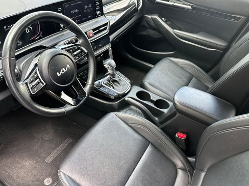 Used 2024 Kia Seltos S AWD/4WD image 11