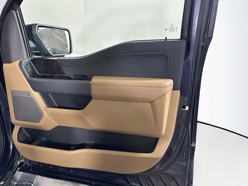 Used 2021 Ford F150 Lariat w/ Equipment Group 501A Mid image 31