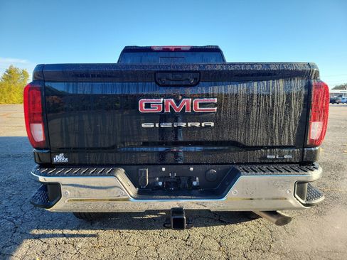 New 2026 GMC Sierra 3500 SLE w/ SLE Value Package image 6
