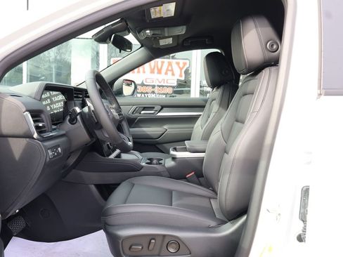 New 2026 GMC Terrain Elevation image 12