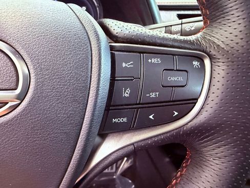 Used 2019 Lexus UX 250h F Sport w/ F Sport Premium Package image 20