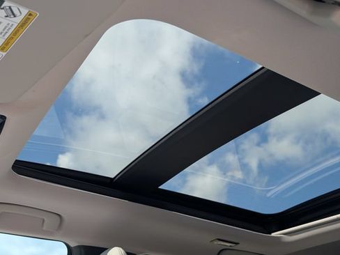 New 2026 Mitsubishi Outlander SEL FWD image 23