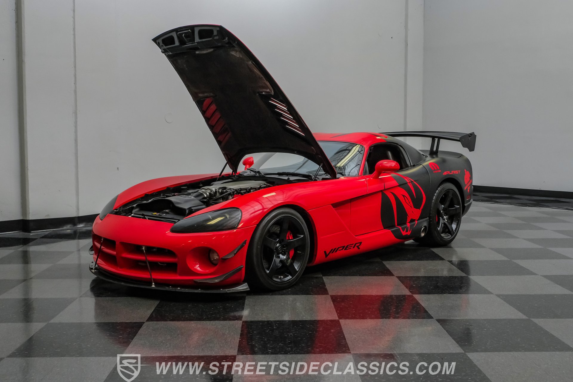 Used 2006 Dodge Viper SRT-10 RWD image 35