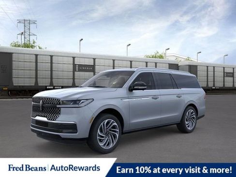 New 2026 Lincoln Navigator L Reserve AWD/4WD image 1
