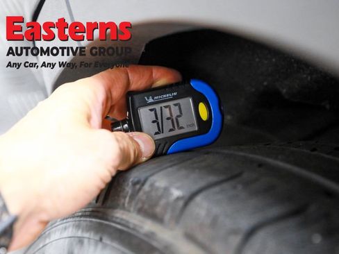 Used 2022 Lincoln Nautilus AWD w/ Premium Package image 26