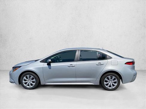 Used 2024 Toyota Corolla LE FWD image 10
