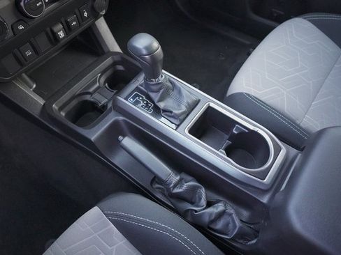 Certified 2022 Toyota Tacoma TRD Sport image 30