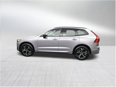 New 2026 Volvo XC60 B5 Core AWD/4WD image 2